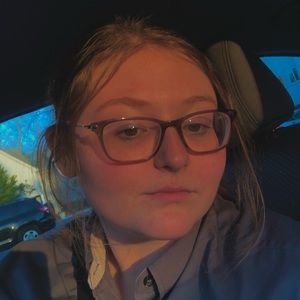 Meet your Posher, Nikki